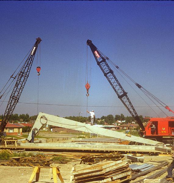 03first beam.jpg - Grace Lutheran Church.  Forest Street, Denver.